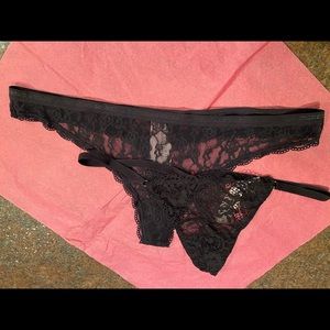 2 pair Victoria’s Secret panties